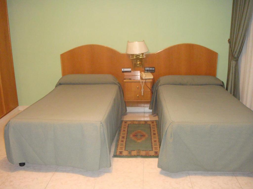 פלנסיה Hostal Serpol חדר תמונה