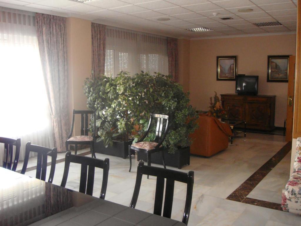 פלנסיה Hostal Serpol מראה חיצוני תמונה