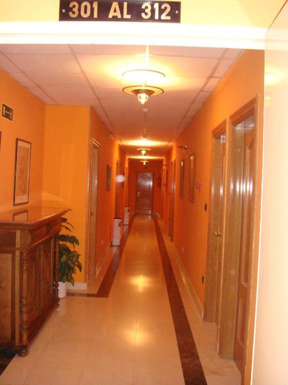 פלנסיה Hostal Serpol מראה חיצוני תמונה